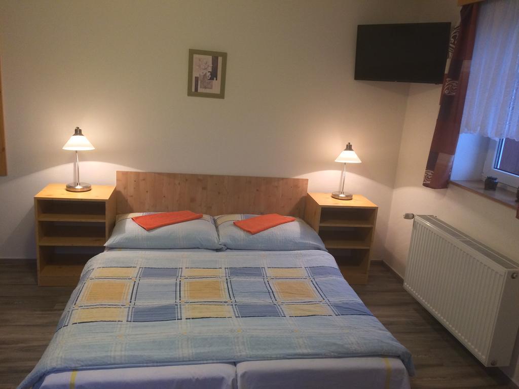 Penzion U Pily Paseky nad Jizerou Dış mekan fotoğraf