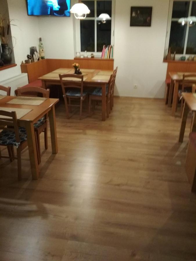 Penzion U Pily Paseky nad Jizerou Dış mekan fotoğraf